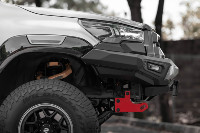 Ventes chaudes Pare-chocs avant avec feux latéraux Kit carrosserie noir brillant 4x4 Pare-chocs avant tout-terrain pour Toyota Hilux Rogue 20-24