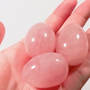Venta Caliente de Fábrica de Piedras Preciosas 2026, Huevos de Jade Yoni, 3 Piezas, Huevos de Jade de Cristal de Cuarzo Natural Perforados, Piedra de Masaje para Nueva Venta - Product Image 6