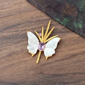 Luxury Amethyst Butterfly Brooch, Vefiery 18K Gold Plated Copper Shell Wing Lapel Pin for Wedding - Product Image 3