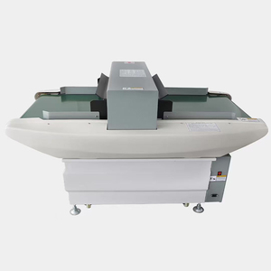 Détecteur de métaux industriel à tête unique de type convoyeur pour textiles et vêtements - Product Image 1