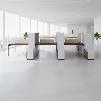 Bureau d'équipe avancé avec cadre en bois, rangement multi-niveaux, espace de travail professionnel, caractéristiques ergonomiques modernes, bureaux debout pour bureaux ouverts