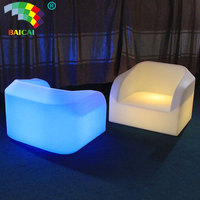 Table basse en acrylique illuminée à 16 couleurs changeantes, personnalisable par le fabricant, produits rotomoulés en vogue
