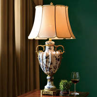 Lampes de table de bureau de haute qualité, style oriental, éclairage d'hôtel, style antique rétro, haut de gamme, populaires, pour salon, vente en gros, céramique