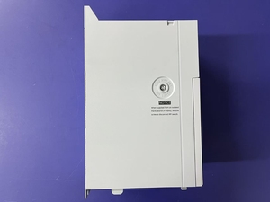 Variateur de fréquence VLT Midi Drive FC-280 Série 134U2986 FC-280P7K5T4E20H1BXCXXXSXXXXAX 7,5 kW/10 CV 3PH 380-480 VAC VFD - Product Image 3