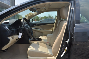 รถยนต์<span class=keywords><strong>มือ</strong></span><span class=keywords><strong>สอง</strong></span> Toyota <span class=keywords><strong>Camry</strong></span> ปี <span class=keywords><strong>2016</strong></span> รุ่น 2.0E ฉลองครบรอบ 10 ปี รุ่น Elite Sedan วิ่ง 150000 กม. มาตรฐานยูโร 4 เบนซิน เกียร์ออโต้ พวงมาลัยซ้าย ส่งออก ราคาพิเศษ - Product Image 5