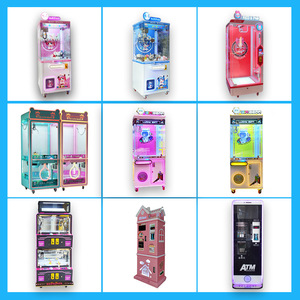 Machine <span class=keywords><strong>de</strong></span> grue d'arcade <span class=keywords><strong>de</strong></span> griffe <span class=keywords><strong>de</strong></span> luxe 220V plateau <span class=keywords><strong>de</strong></span> jeu à jetons d'<span class=keywords><strong>occasion</strong></span> pour une utilisation dans un centre commercial - Product Image 3