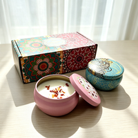 Lilin Pilar Parafin Aromaterapi dengan Bunga Kering dalam Kaleng Logam Buatan Tangan untuk Pernikahan dan Bar, Tahan Lama