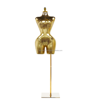Mannequin Femme Courbes Voluptueuses et Hanches Proéminentes, Style Brésilien, en Fibre de Verre Revêtue de Cuir Doré, Torse Demi-Taille Grande Taille pour la Vente
