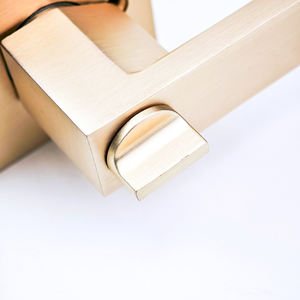 עיצוב מודרני מרובע סגסוגת אלומיניום מדלת ידית מנעול מפתח צינור מינוף מונפת עמיד למים נגד גניבה חיצונית דלת חוץ - Product Image 4