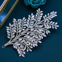 SP5228 Nouvelle Mode Personnalisé Pierre Applique Brillant Fleur Conception Décorer pour la Décoration de Cheveux de Mariée et la Décoration de Défilé de Mode