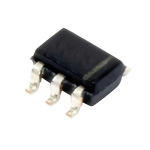 Analog Devices ADL5501AKSZ-R7 True RMS RF Power Detector, 50MHz to 6GHz, SC-70-6 Package - Product Image 1