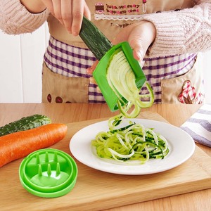 Rau spiralizer <span class=keywords><strong>Slicer</strong></span> có thể điều chỉnh ZUCCHINI Noodle Maker dưa chuột xoắn ốc cắt - Product Image 2