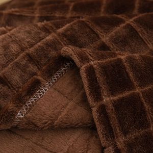 Manta de franela de poliéster de tamaño mediano, lavable a máquina, cálida, de estilo moderno, para ropa de cama de viaje - Product Image 4