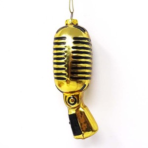 Fábrica al por mayor hermosas decoraciones navideñas tradicionales divertido colgante de micrófono dorado - Product Image 1