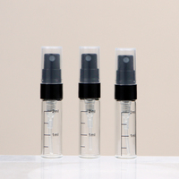 Flacons en verre de 2.5ml de couleur personnalisée avec pompe de pulvérisation à couvercle transparent petit flacon de parfum