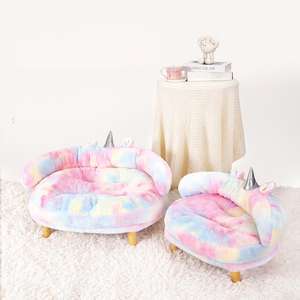 Regenbogen-Einhorn Stoff-Typ Warmes Winter-Haustierbett für Katzen & Hunde Ohne Montage Universelles Haustierbett für Katzen und Hunde Geeignet für Kleintiere - Product Image 1