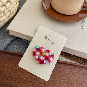 Pince à cheveux coréenne à motif écossais avec strass colorés en forme de cœur pour filles – Accessoire de mode pour franges - Product Image 5