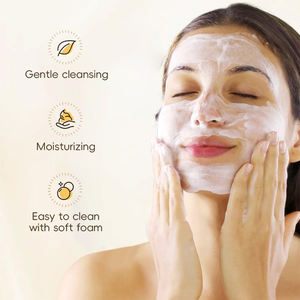 Limpiador Facial Espumoso Orgánico de Niacinamida y Vitamina C, Antiarrugas, Blanqueador, Hidratante, con Beneficios para Limpiar los Poros - Product Image 2