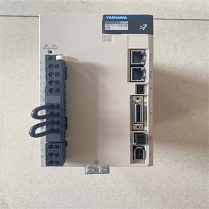 Contrôleur de moteur industriel Yaskawa SGD7S-120A30B202 - Product Image 2