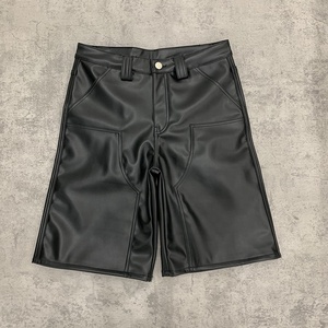 <span class=keywords><strong>Pantaloncini</strong></span> da Uomo in <span class=keywords><strong>Ecopelle</strong></span> Nera Personalizzati Stile Carpentiere - Product Image 1