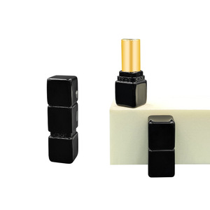 OEM/ODM ba phần rô khóa son môi Ống 3.5g Màu Đen Rỗng Mỹ phẩm son bóng Son môi <span class=keywords><strong>container</strong></span> - Product Image 6