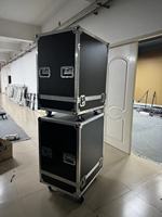 Grande valise de transport en aluminium avec roues pour équipement lourd, idéale pour enceintes Line Array et subwoofers