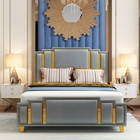 Lit en cuir de luxe italien moderne avec cadre en acier inoxydable et rangement, blanc, taille King/Queen
