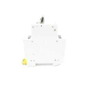 ELECTRIC A9S60232 32A 415V NSNP Nuevo controlador de programación PLC dedicado PAC de automatización industrial original listo - Product Image 1