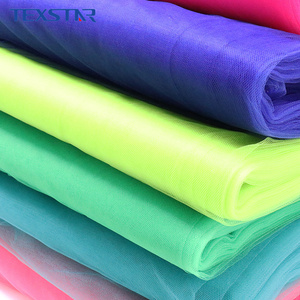 54인치 x 40야드 튤 원단, 웨딩 및 장식용 튤 롤 - Product Image 1