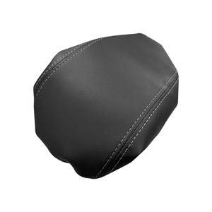 Funda para reposabrazos central de Audi Q3 2019-2022, funda protectora de cuero de microfibra auténtica, no requiere extracción - Product Image 4