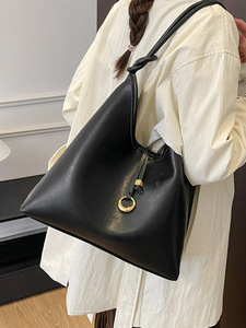 Nouveaux sacs à bandoulière de créateurs de mode, sacs à main pour femmes en cuir PU de haute qualité, sacs à main décontractés pour le shopping quotidien - Product Image 3