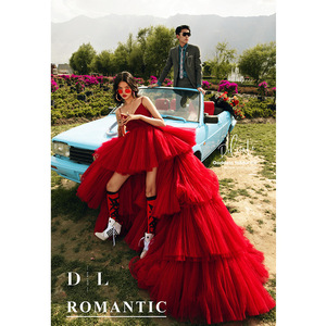 Red Tulle Ball Gown Strapless Backless Wedding Dress Long Train European Style Runway Fashion Dress - Product Image 2