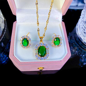 Ensemble collier et boucles d'oreilles en zircon délicat, chaîne en acier inoxydable, plaqué or véritable PVD, fleur tombante, bijoux de mariée pour femmes - Product Image 4