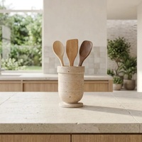 Porte-ustensiles en pierre de travertin beige naturel