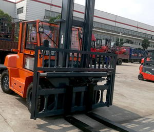 Carrello Elevatore Cinese a Quattro Ruote da 346 Tonnellate, Super Diesel Fuoristrada, Adatto per Container e Materiali Pesanti - Product Image 1