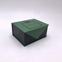 Boîte d'emballage en carton magnétique de luxe avec logo personnalisé, boîte cadeau en carton magnétique avec inserts