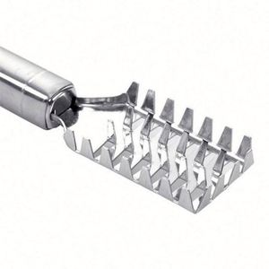 Écailleur à poisson en acier inoxydable, râpe à écailles, outils de cuisine pour fruits de mer, écologique, élimination rapide des écailles, éplucheur de poisson, compatible four - Product Image 2