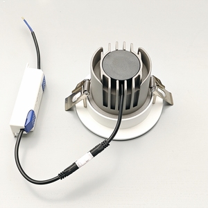 ไฟดาวน์ไลท์อัจฉริยะแบบฝัง 9W-50W IP44 รองรับ Tuya Wifi COB สำหรับโรงแรม โคมไฟติดผนังอะลูมิเนียม สำหรับไฟเพดานแบบฝัง - Product Image 5