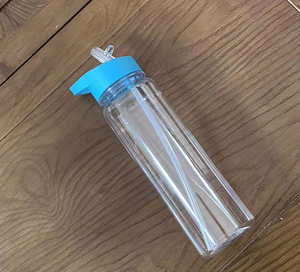 Wholesale 750ml Plastic Outdoor Sports Water <b>Bottle</b> with Carrying Handle for Eco-Friendly Unisex - Product Image 6