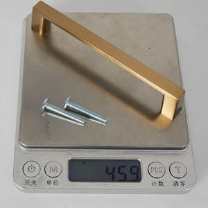 사용자 정의 현대 브러시 골드 캐비닛 핸들 아연 합금 대량 주문을 당겨 쉬운 설치 욕실 주방 가구 하드웨어 - Product Image 5