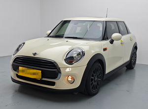 <span class=keywords><strong>MINI</strong></span> 2018 1.5T <span class=keywords><strong>ONE</strong></span> PLUS <span class=keywords><strong>5</strong></span> <span class=keywords><strong>portes</strong></span> Voiture d'<span class=keywords><strong>occasion</strong></span> - Product Image 2