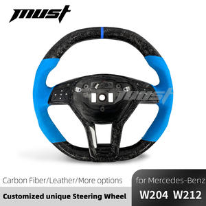 Volante in Fibra di Carbonio Personalizzato per Mercedes-Benz Classe C, Classe E, W204, <span class=keywords><strong>W212</strong></span>, <span class=keywords><strong>AMG</strong></span> CLS63, CLA45, E300, E550, E63, SL63 2011-2015 - Product Image 2