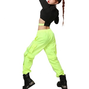 Alla moda a due pezzi insieme dei vestiti delle donne al neon verde riflettente <span class=keywords><strong>top</strong></span> e pant che coprono gli insiemi - Product Image 2
