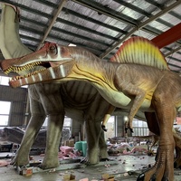 Réplique animatronique grandeur nature de Spinosaurus, modèle de dinosaure préhistorique pour exposition publique de musée d'histoire naturelle