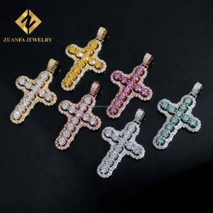 Nuevo Producto: Collar con Colgante de Cruz de Diamantes de Plata 925 con Incrustaciones de Moissanita Colorida, Certificado GRA, Estilo Hip Hop - Product Image 4