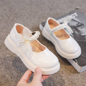 Nuevas llegadas de primavera, estilo coreano, zapatos Mary Jane de princesa para niñas con suela suave y correa en el tobillo. - Product Image 4