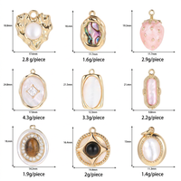 Pendentifs en Or 14K avec Coquille Naturelle, Pierre Œil de Tigre, Émail, Fraise et Strass Incrustés pour la Fabrication de Bijoux