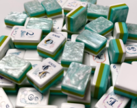 Set Ubin Mahjong Akrilik Tema Lautan OEM Kustom 160 Pcs Label Pribadi Grosir Permainan Papan