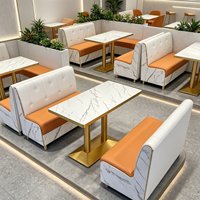 Ensemble de table et de chaises de restaurant moderne, style banquette, aspect marbre, mobilier de salle à manger pour café, salon de thé, pâtisserie, ou restaurant de burgers