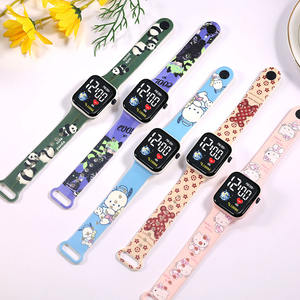 นาฬิกาสปอร์ตพิมพ์ลาย<span class=keywords><strong>การ์ตูน</strong></span>แอลอีดีหน้าจอดิจิตอลมีสไตล์และทันสมัยพร้อมเคสพลาสติก<span class=keywords><strong>สี</strong></span>่เหลี่ยมสุดหรู - Product Image 4